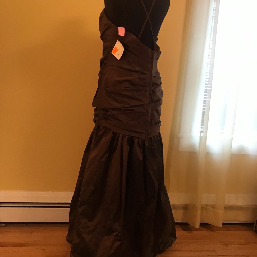 NWT Chocolate Watter & Watters Gown size 18 - Picture 6 of 10